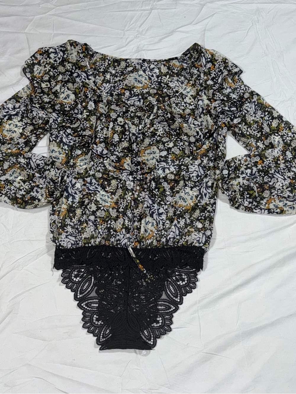 Intimately Free People Floral Tie Front Lace Bodysuit Long Sleeve P41